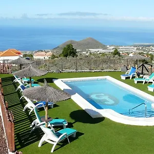 apartamentos-fuente-la-teja-spa.in-canary-islands.com/